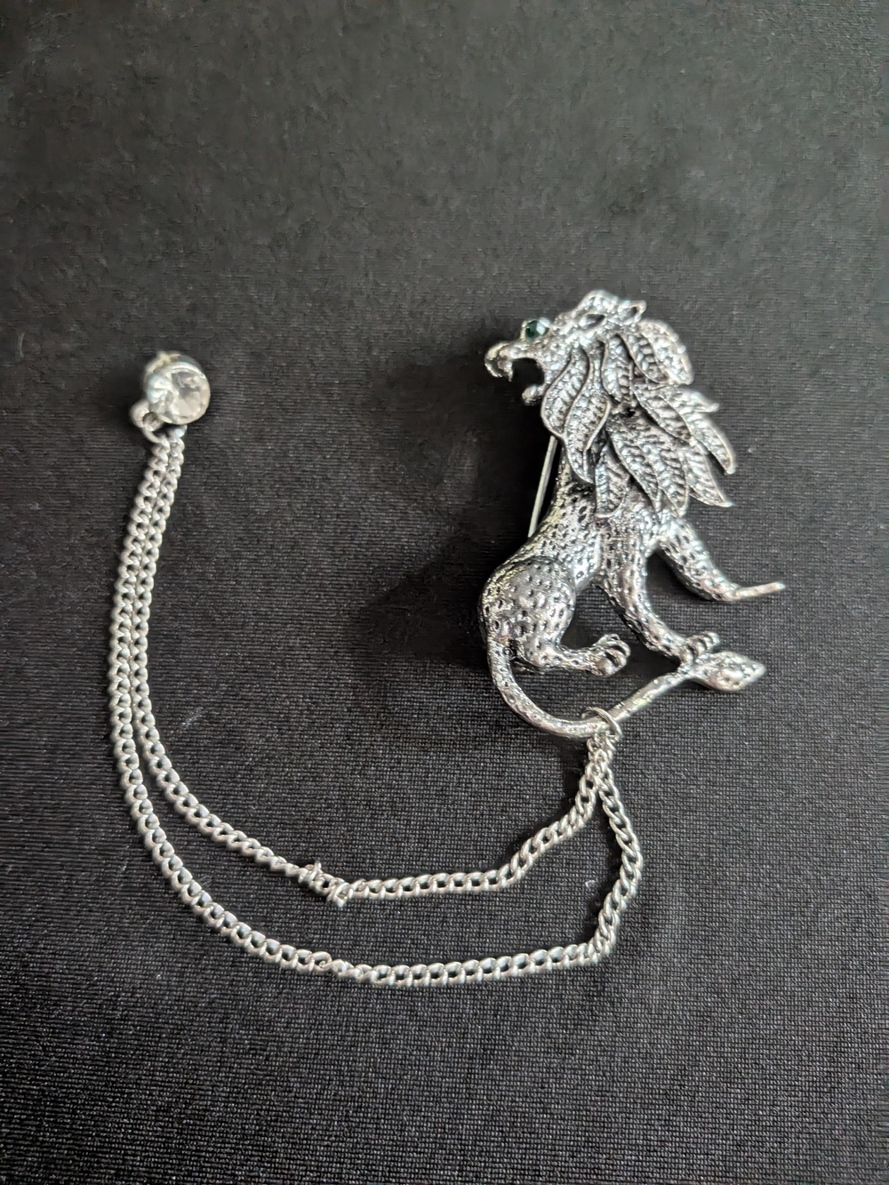 Silver Lion Rhinestone Brooch Pin with Safety Chain